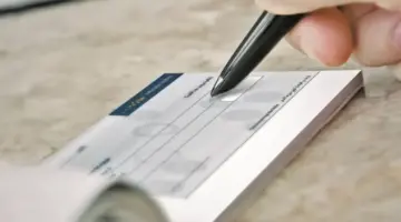 شروط وخطوات استخراج دفتر شيكات من البنك الأهلي.. خطوات سهلة